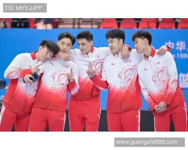 南京乒乓球队在钻石联赛中的团队协作表现精彩纷呈引人瞩目 南京乒乓球队在钻石联赛中的团队协作表现精彩纷呈引人瞩目